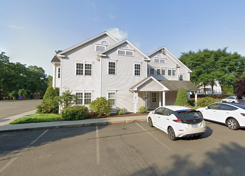 5 Durham Rd, Guilford, CT for lease - Primary Photo - Image 1 of 6