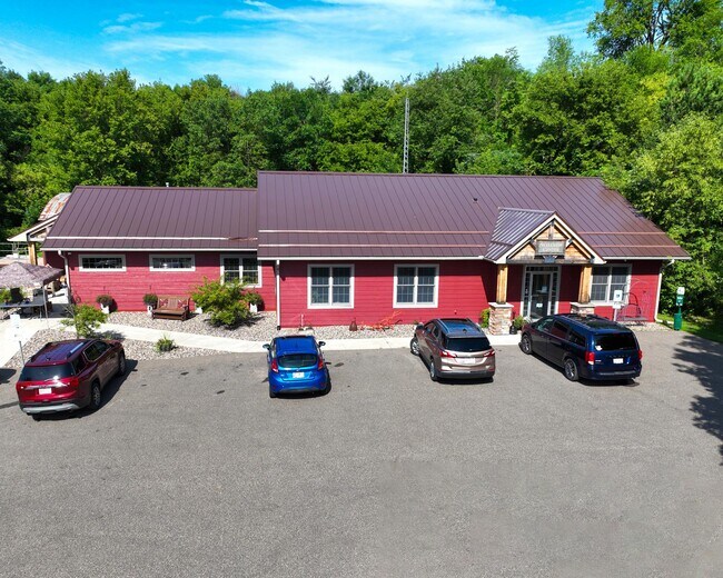 More details for 308 Syme Ave, Glenwood City, WI - Retail for Sale