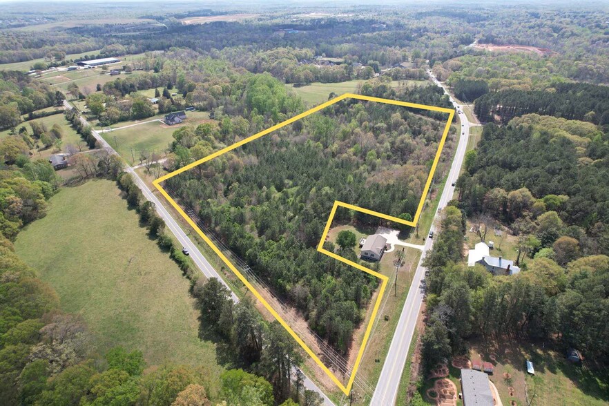 10785 Reidville Rd, Greer, SC à louer - Photo du bâtiment - Image 2 de 9