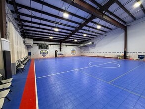 547 Long Point Rd, Mount Pleasant, SC for lease Interior Photo- Image 2 of 7