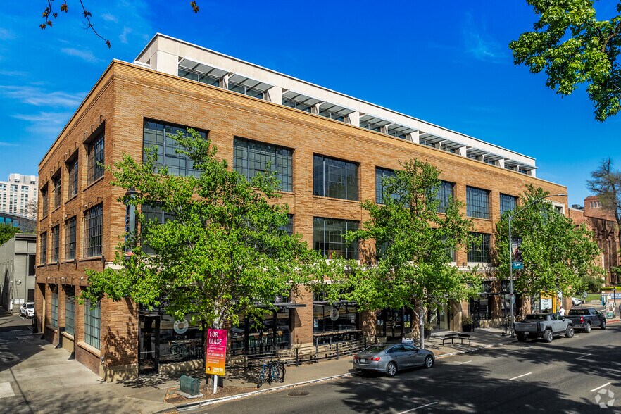 1530 J St, Sacramento, CA à louer - Photo du bâtiment - Image 2 de 31