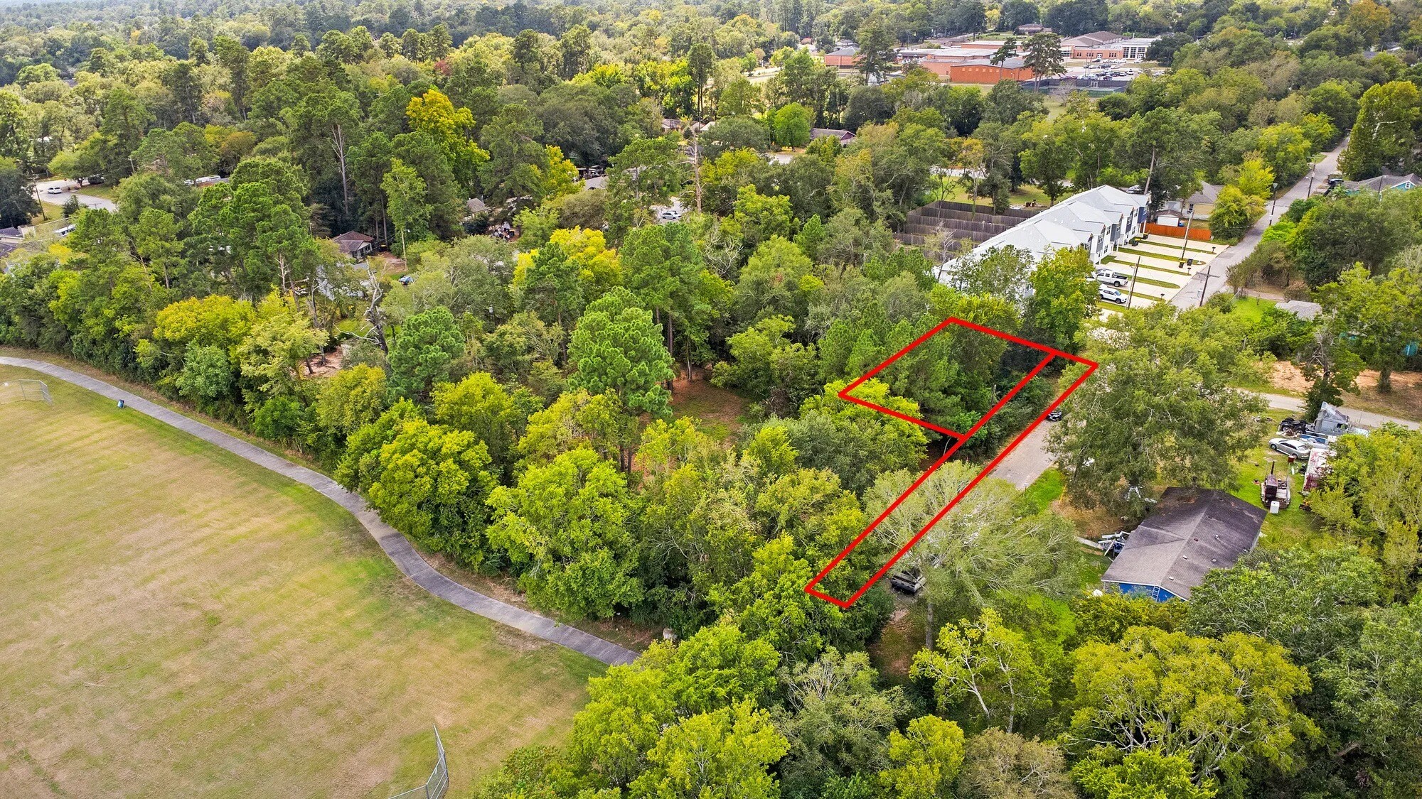 939 Ave J, Conroe, TX for sale Primary Photo- Image 1 of 9