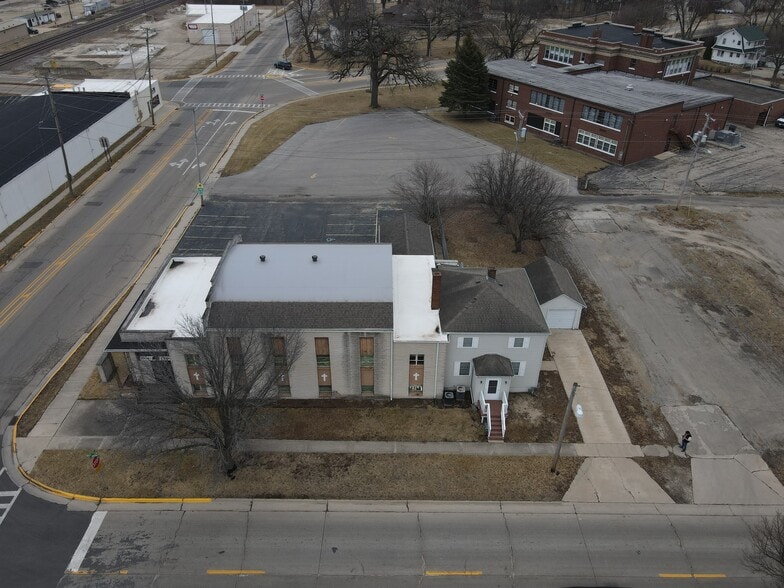 109 S Washington St, Rochelle, IL for sale - Building Photo - Image 3 of 16