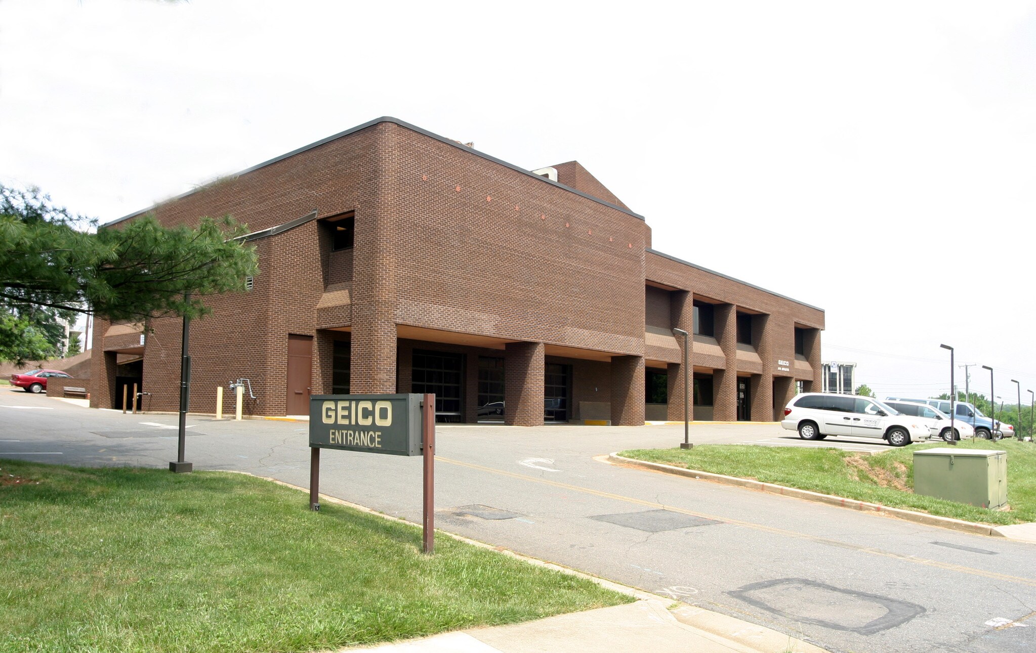 1690 Old Meadow Rd, McLean, VA for lease Primary Photo- Image 1 of 4