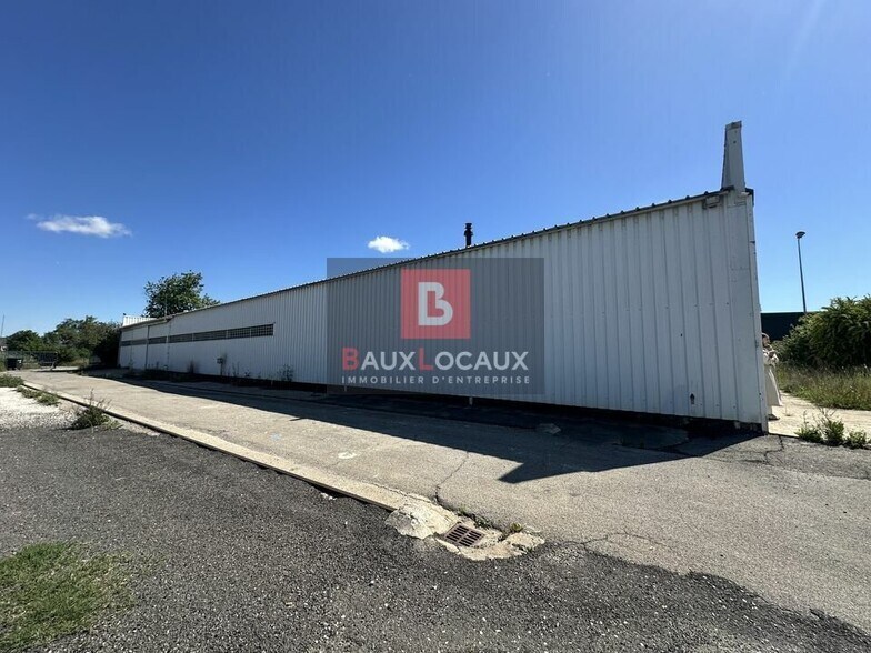 Flex in Le Pontet for lease - Building Photo - Image 3 of 7
