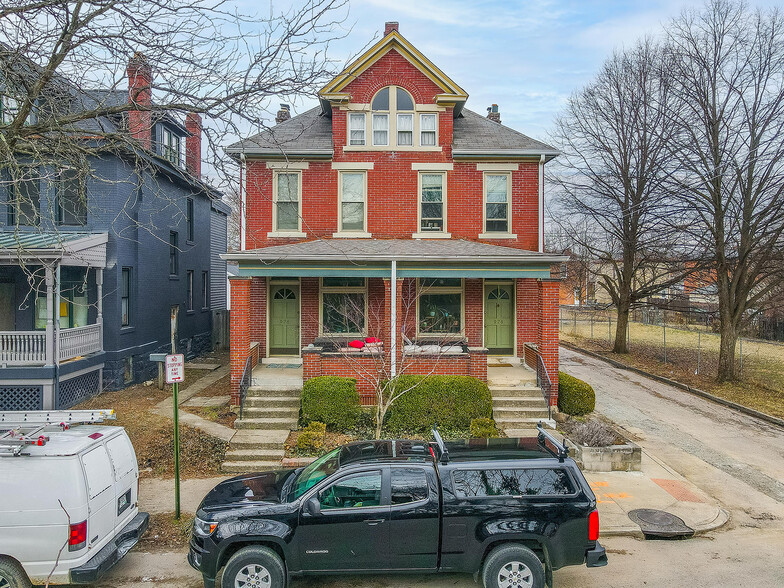 976 Franklin Ave, Columbus, OH à vendre - Photo principale - Image 1 de 1