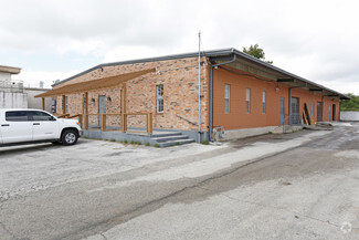 Plus de détails pour 9809 McCullough Ave, San Antonio, TX - Industriel/Logistique à louer