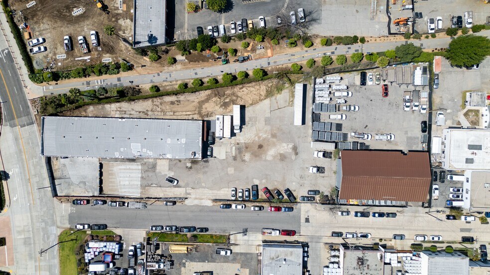 7343 Pierce Ave, Whittier, CA à louer - Photo du bâtiment - Image 2 de 15