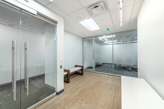 1010 Sync St, Morrisville, NC à louer Photo intérieure- Image 2 de 8