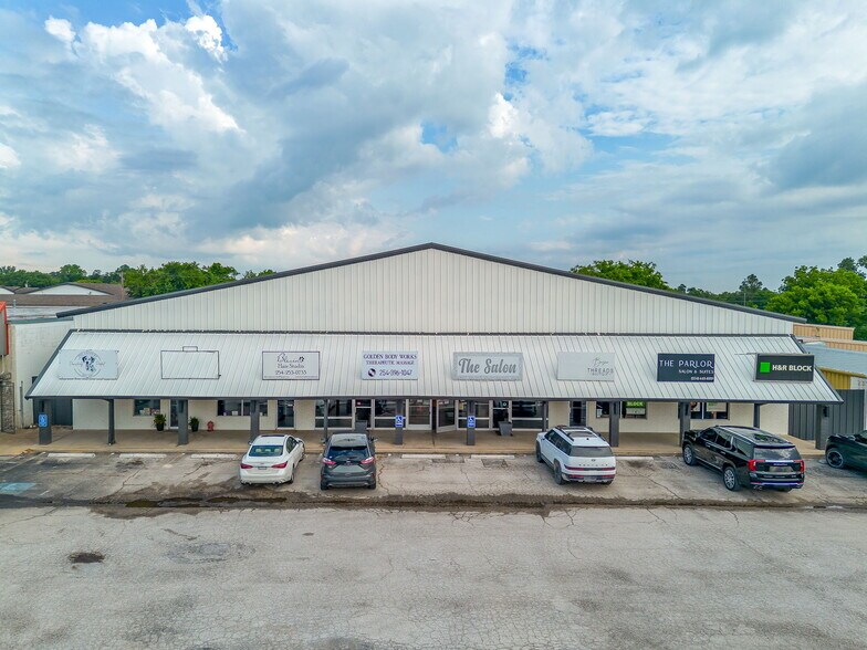 1481 W South Loop, Stephenville, TX à vendre - Photo du bâtiment - Image 1 de 5