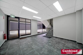 8-20 Anderson Rd, SMEATON GRANGE for lease Interior Photo- Image 2 of 4