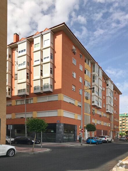 Multifamily in Parla, Madrid for sale - Building Photo - Image 2 of 2