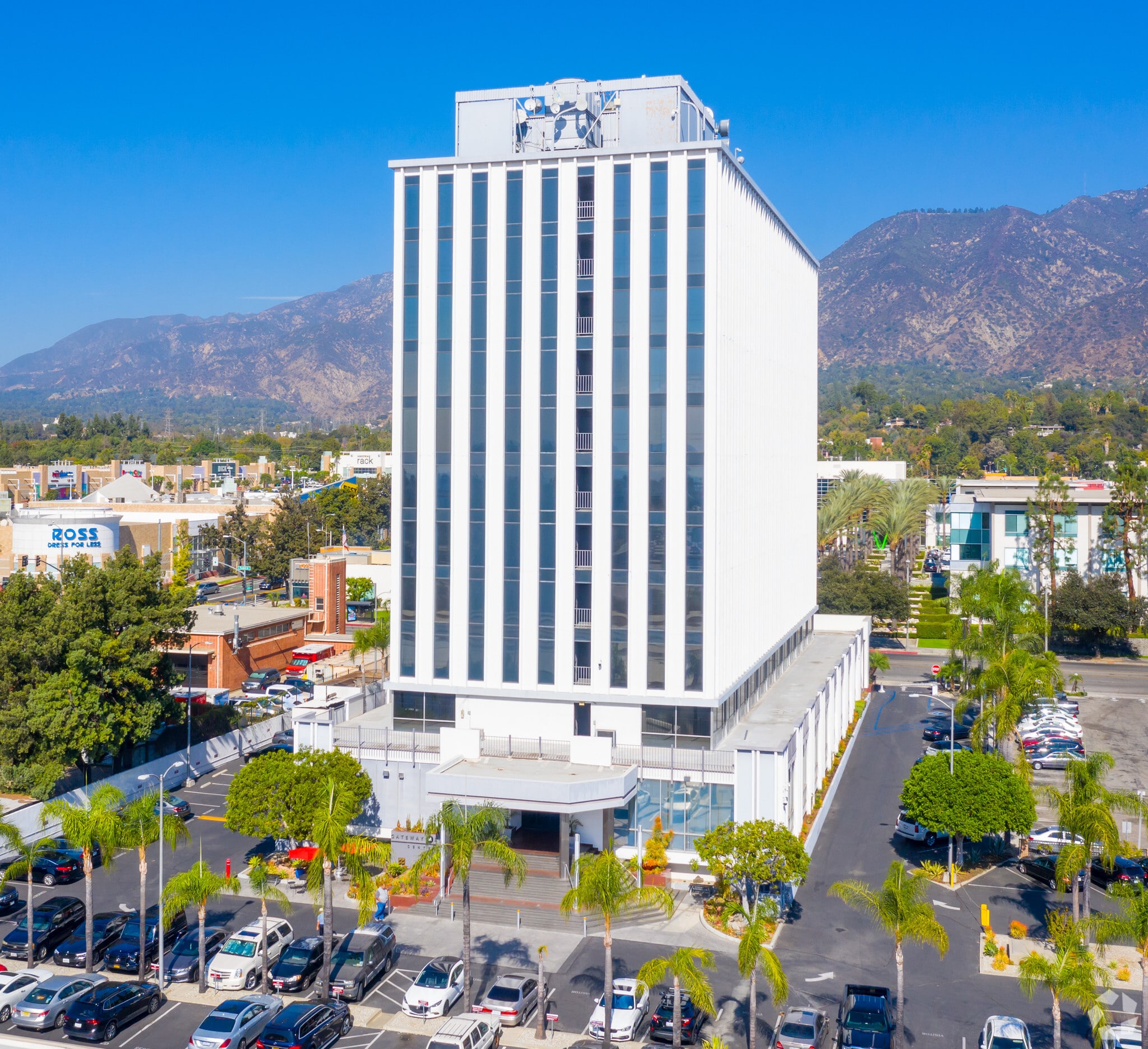 3452 E Foothill Blvd, Pasadena, CA for lease Building Photo- Image 1 of 11