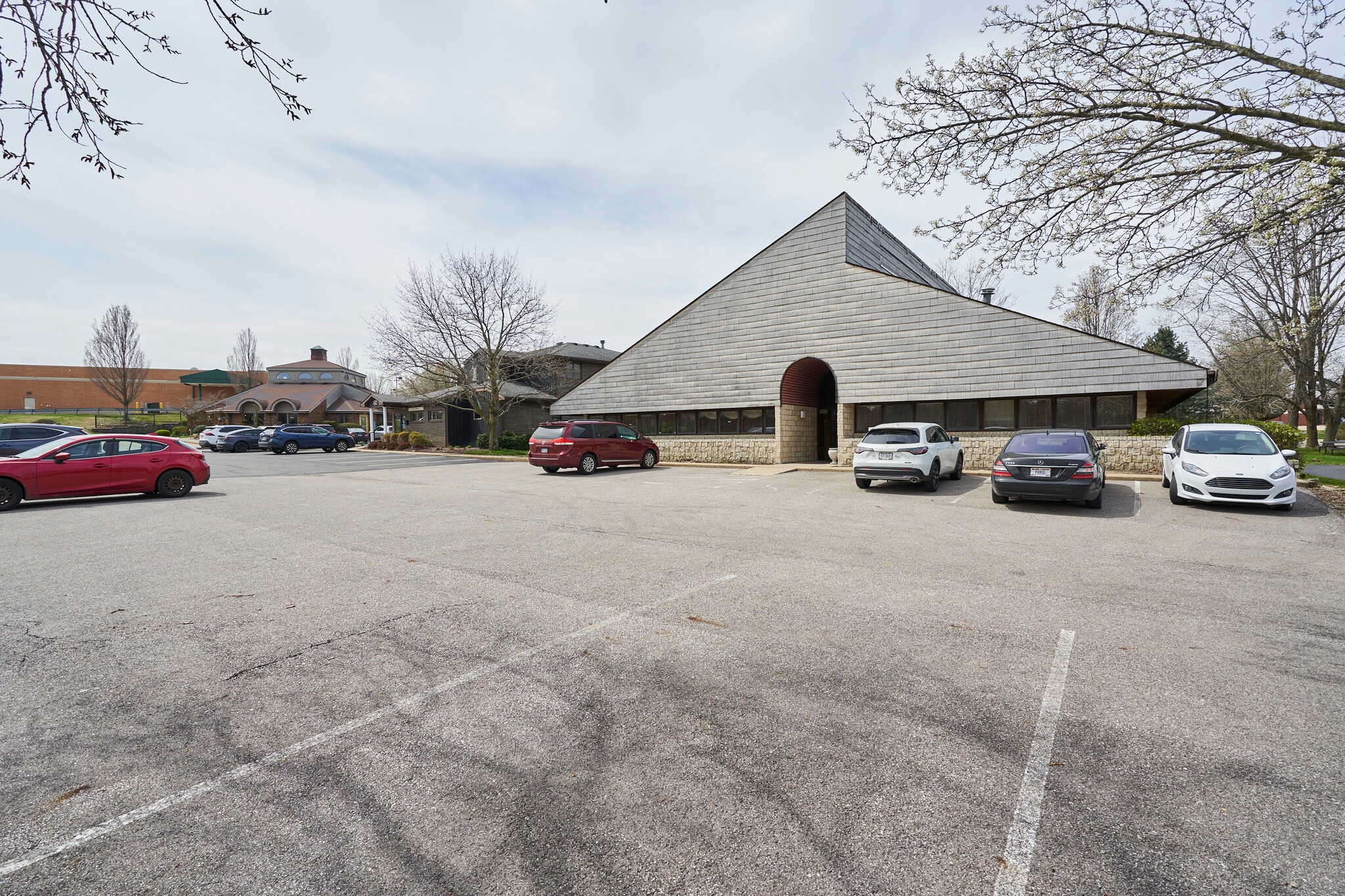 70 N Miller Rd, Akron, OH for lease Building Photo- Image 1 of 12