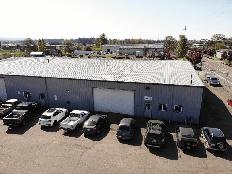 1205 SE Grace Ave, Battle Ground, WA à louer - Photo du bâtiment - Image 3 de 4