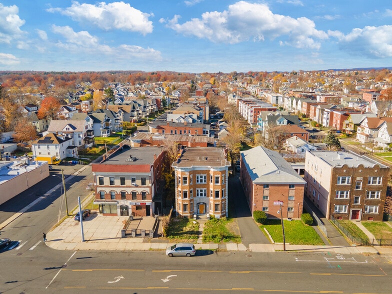 715-717 Wethersfield Ave, Hartford, CT for sale - Building Photo - Image 2 of 2