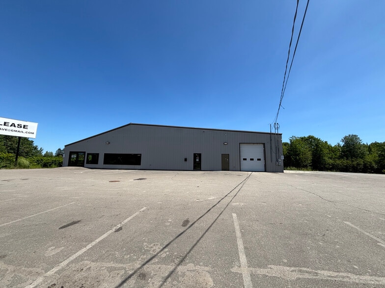 29 Stillwater Ave, Orono, ME for lease - Building Photo - Image 2 of 43