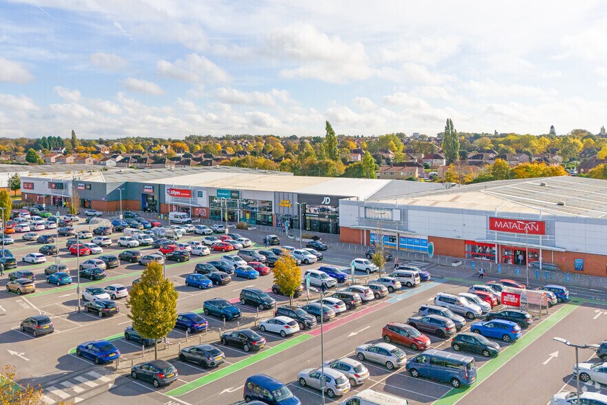 Wheatley Hall Rd, Doncaster à louer - Photo du bâtiment - Image 3 de 6