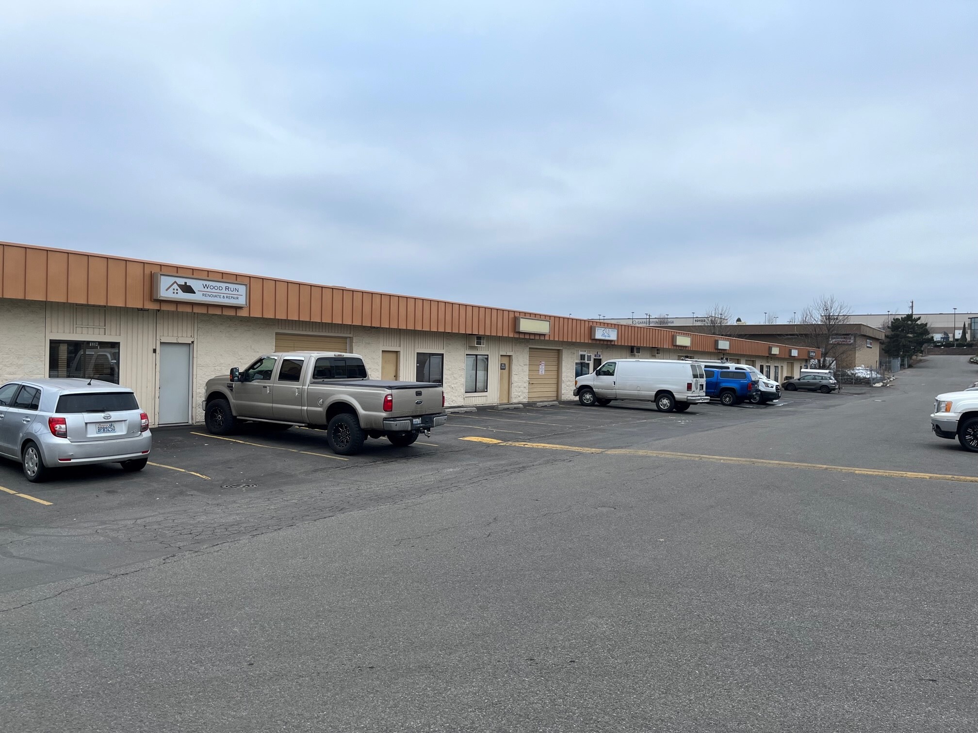 10014 E Montgomery Ave, Spokane Valley, WA for lease Building Photo- Image 1 of 5