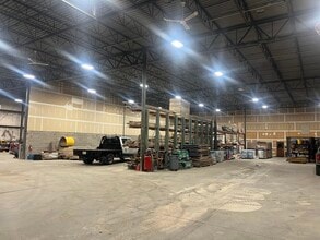 8804 Bash St, Indianapolis, IN for lease Interior Photo- Image 1 of 5