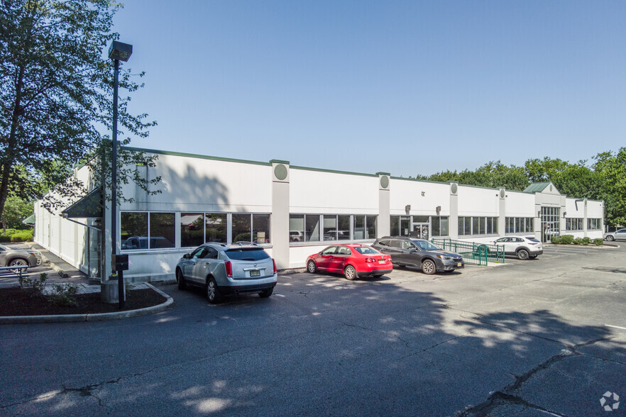 30 Park Rd, Tinton Falls, NJ for lease - Building Photo - Image 3 of 6