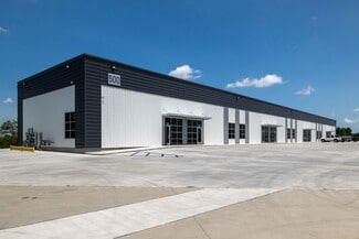 Plus de détails pour 9000 E. 46th N. St, Bel Aire, KS - Industriel à louer