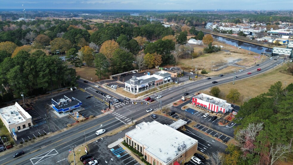 146 Battlefield Blvd, Chesapeake, VA for lease - Aerial - Image 3 of 13