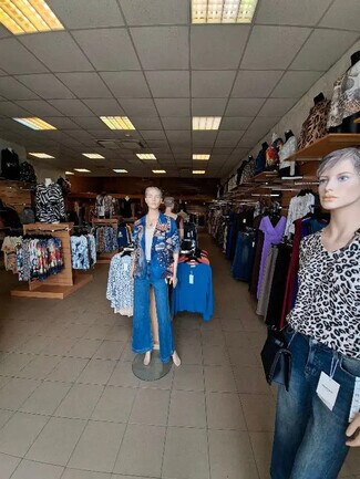 More details for 27 Ter Route D'Heyrieux, Mions - Retail for Lease