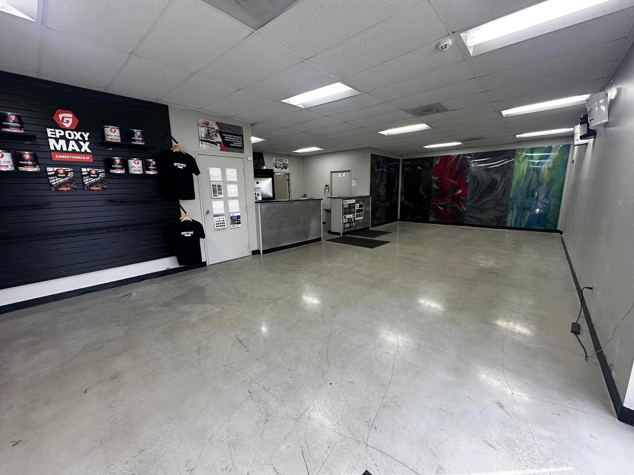 12361-12435 Foothill Blvd, Sylmar, CA à louer Photo intérieure- Image 1 de 9