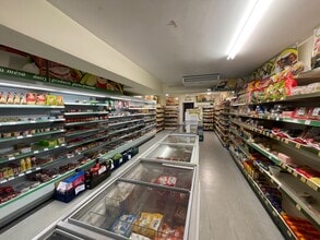 73A-73B Tavistock St, Bedford for lease Interior Photo- Image 1 of 4