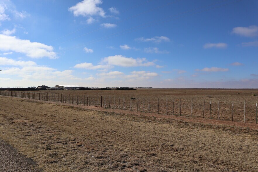 17810 C R 1240, Wolfforth, TX for sale - Primary Photo - Image 2 of 4