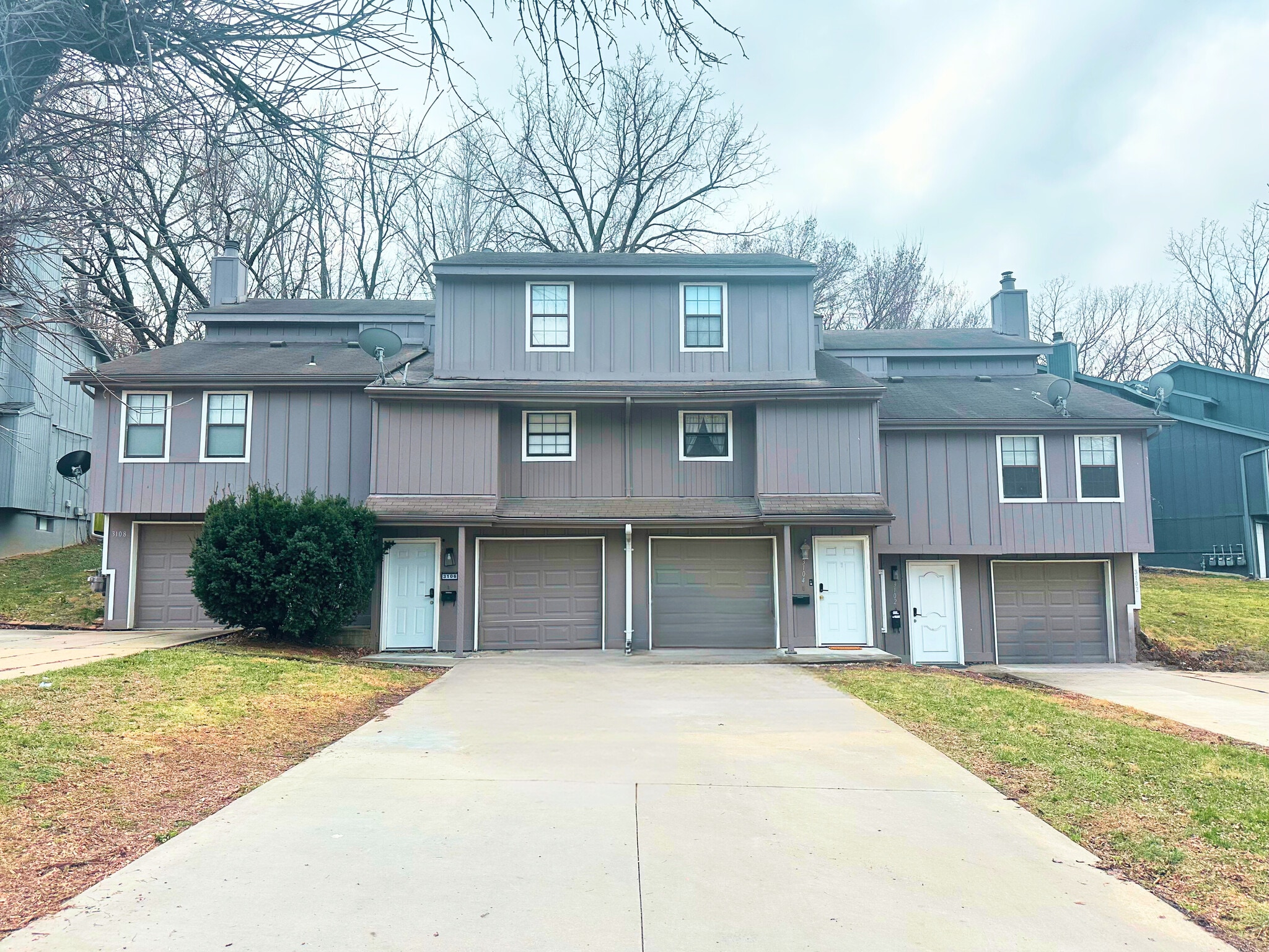 3108 Eaton St, Kansas City, KS for sale Primary Photo- Image 1 of 68