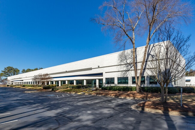 More details for 400 Tradeport Blvd, Atlanta, GA - Industrial for Lease
