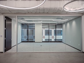 2040 Main St, Irvine, CA for lease Interior Photo- Image 2 of 5