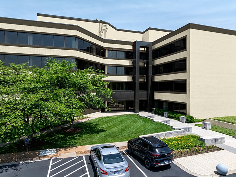 5200 Maryland Way, Brentwood, TN à louer - Photo du bâtiment - Image 2 de 10