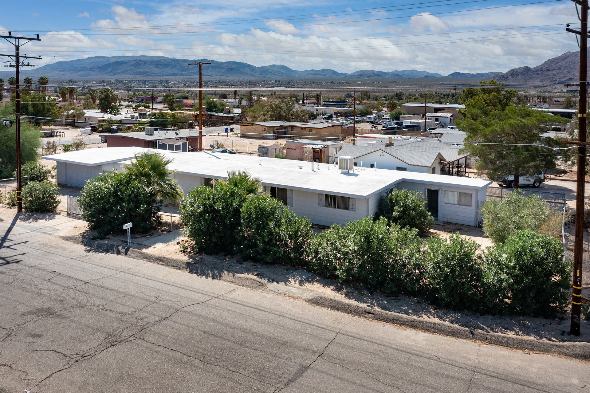 73777 Joshua Dr, Twentynine Palms, CA à vendre Photo principale- Image 1 de 1