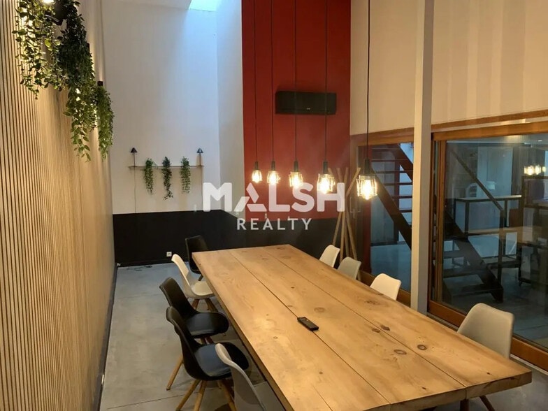 Office in Lyon for sale - Building Photo - Image 3 of 19