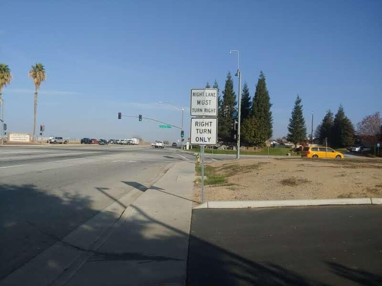 SEC China Grade loop, Bakersfield, CA à vendre - Photo principale - Image 1 de 1