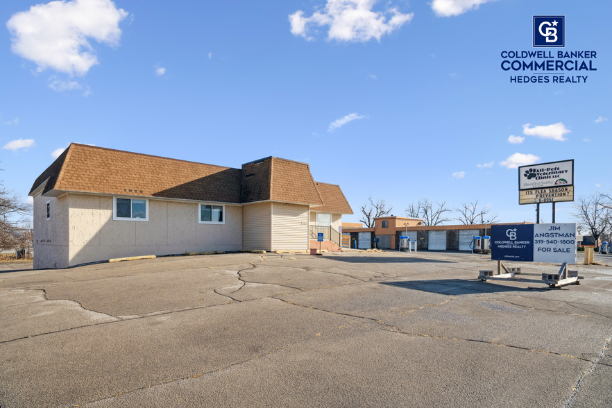 2739 6th St SW, Cedar Rapids, IA for sale - Building Photo - Image 2 of 24