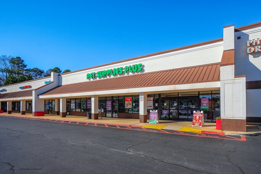 6199 Highway 92, Acworth, GA à louer - Photo du bâtiment - Image 3 de 17