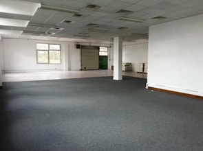 3 avenue du Canada, Les Ulis for lease Interior Photo- Image 1 of 4