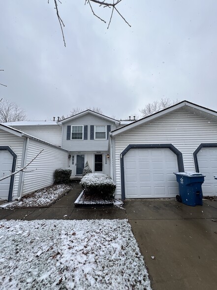 9444 Timber View Dr, Indianapolis, IN for sale - Primary Photo - Image 1 of 1