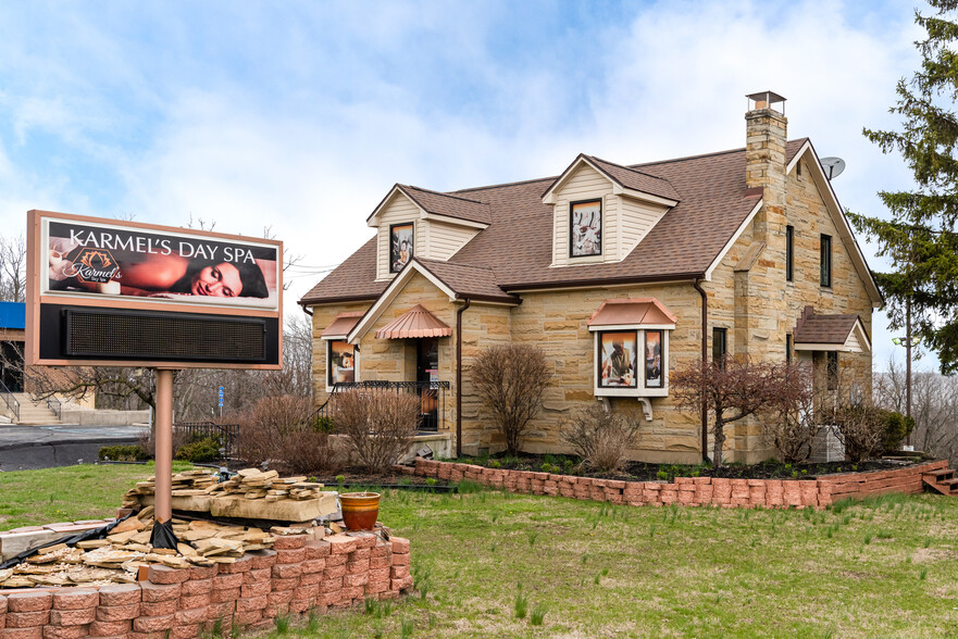 556 S Main St, Englewood, OH à vendre - Photo du bâtiment - Image 1 de 1