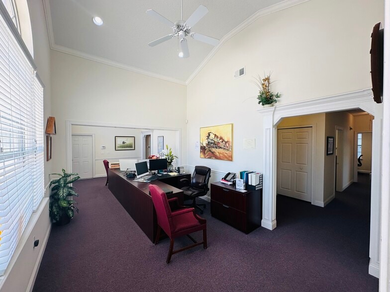 12443 San Jose Blvd, Jacksonville, FL for lease - Building Photo - Image 3 of 11