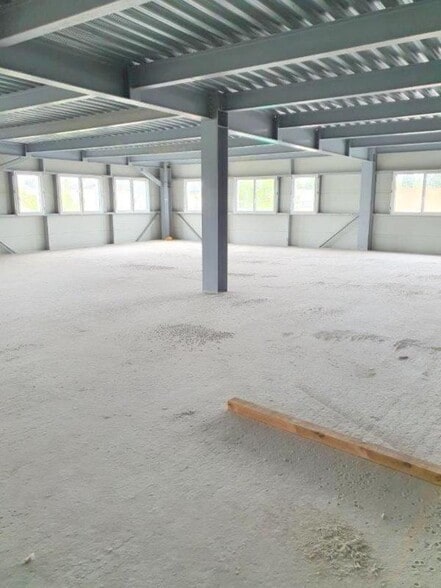 Office in Achères for sale - Interior Photo - Image 1 of 6