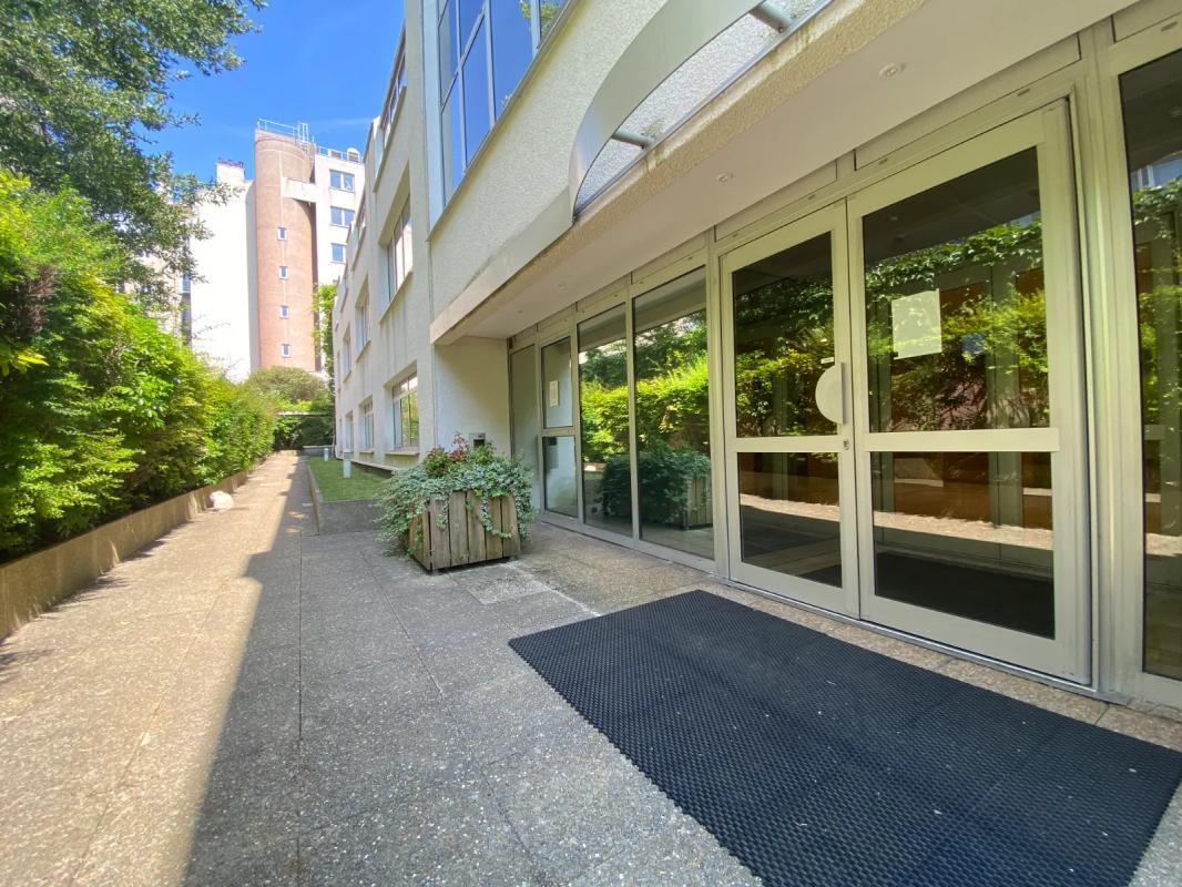 56 Rue De Billancourt, Boulogne-Billancourt à vendre Photo du bâtiment- Image 1 de 11