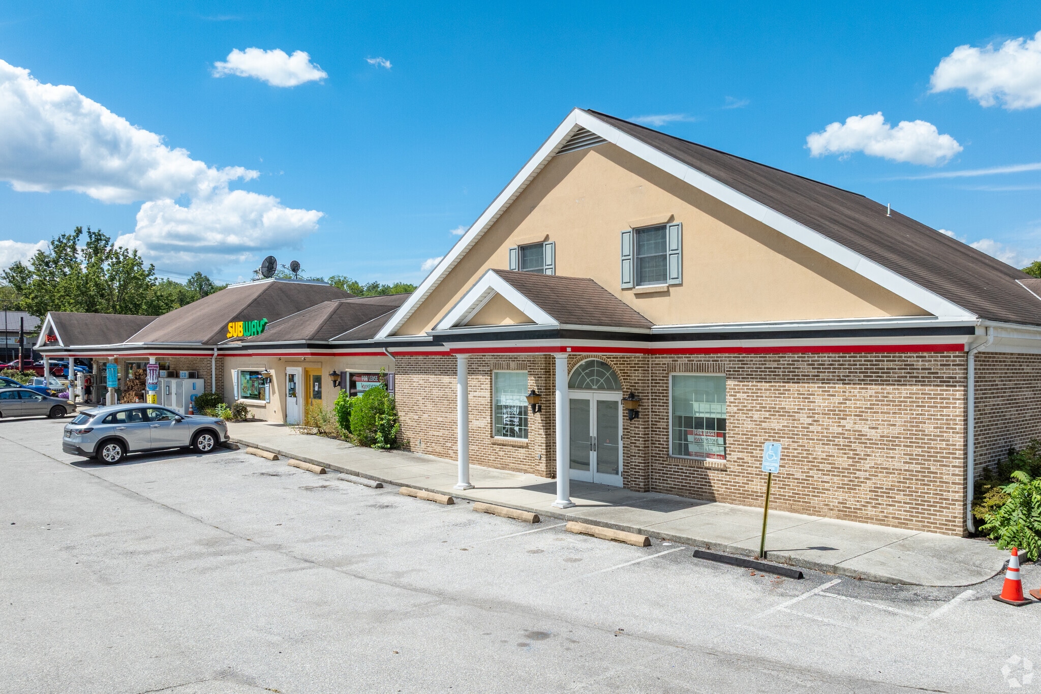3425 Rosstown Rd, Wellsville, PA for lease Primary Photo- Image 1 of 7