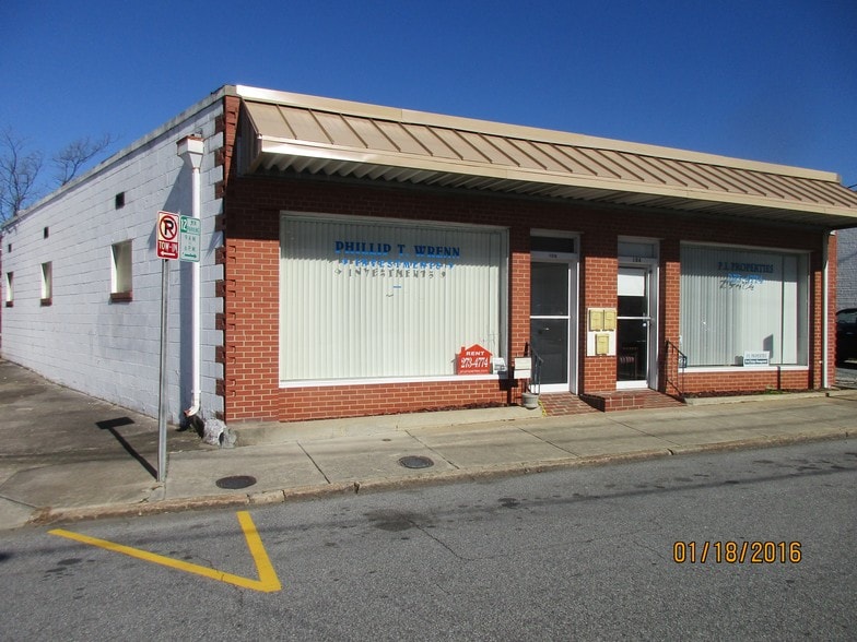 104-106 Paisley St, Greensboro, NC for lease - Primary Photo - Image 1 of 3