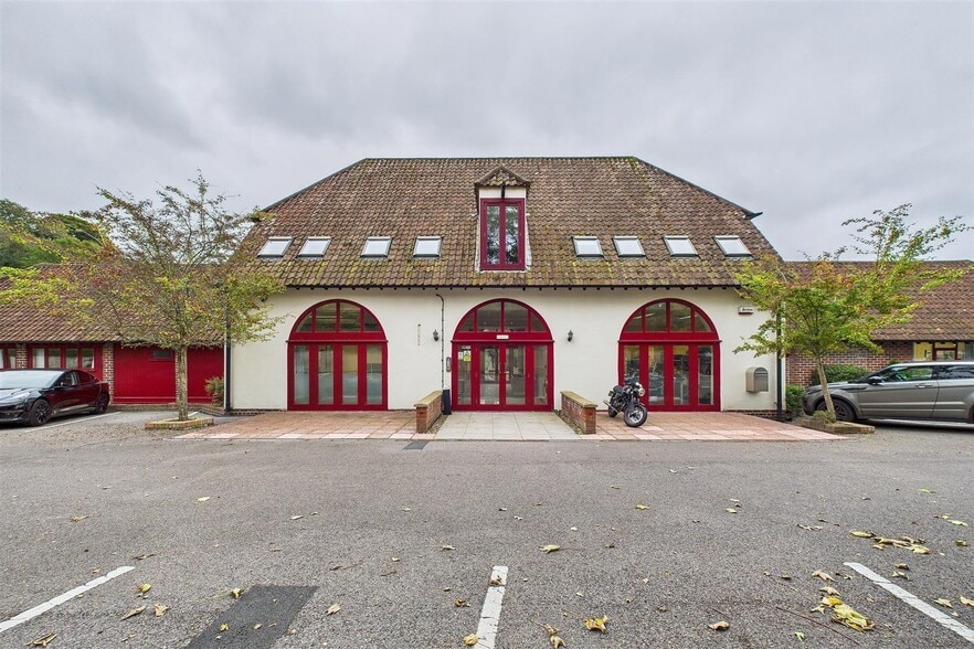 Wraxall Hl, Wraxall for lease - Building Photo - Image 1 of 4