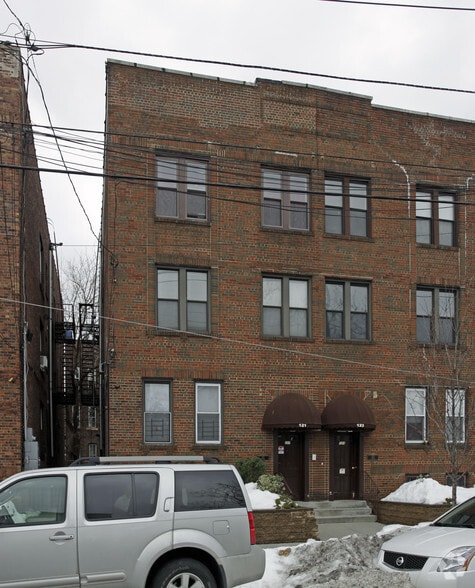 121-123 Roosevelt Ave, Jersey City, NJ for sale - Building Photo - Image 2 of 5
